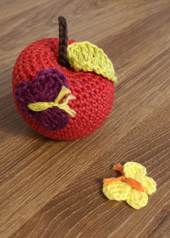 Crocheted Fruits, S8926