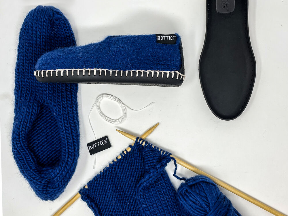 Botties® knit+felt kit winter 2 - L 44 (EU) indigo / white