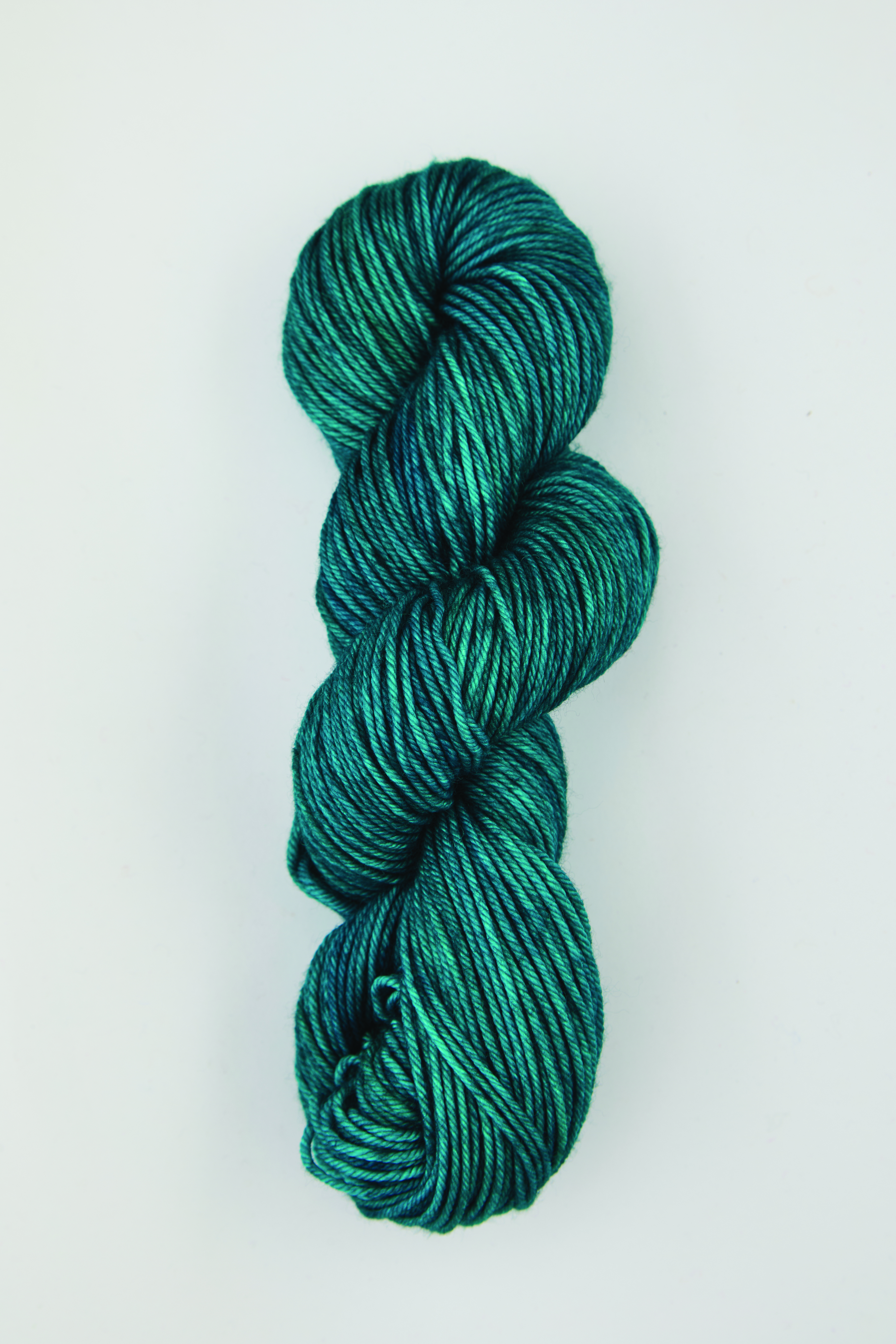col. 4018 Peacock Green